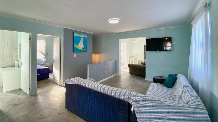 5 Bedroom Property for Sale in Dwarskersbos Western Cape